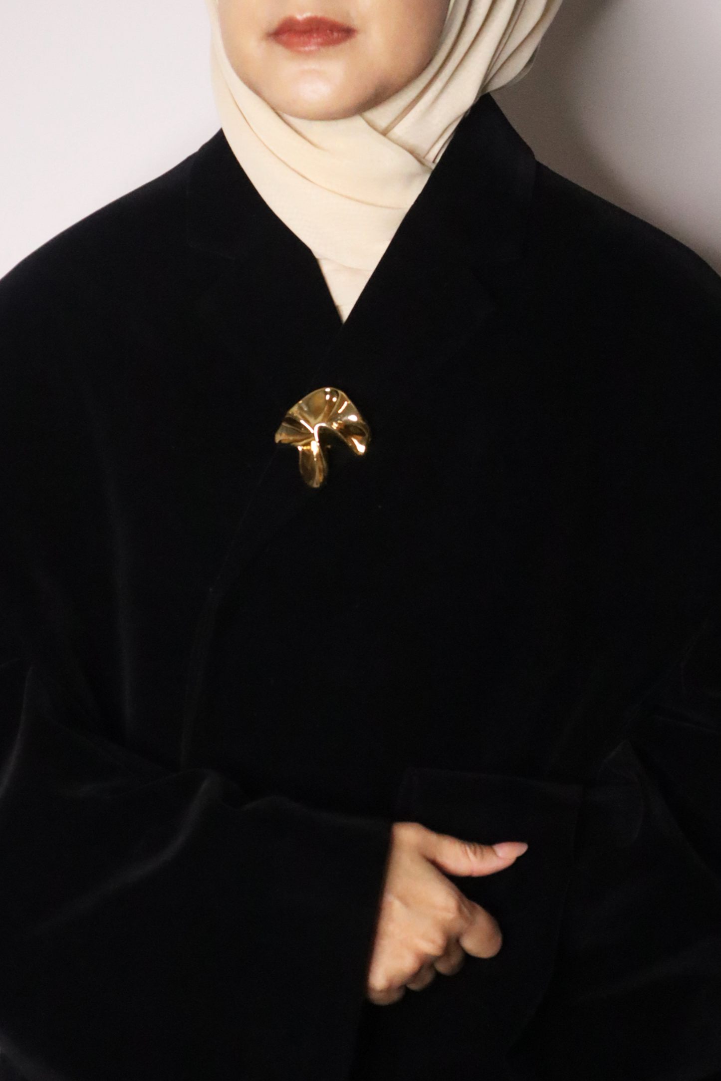 Tide Brooch in Gold