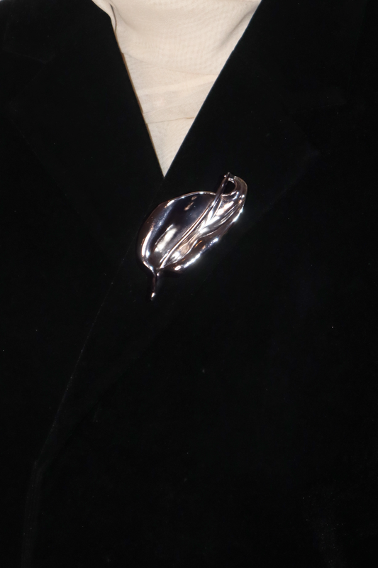 Laceleaf Brooch in Silver